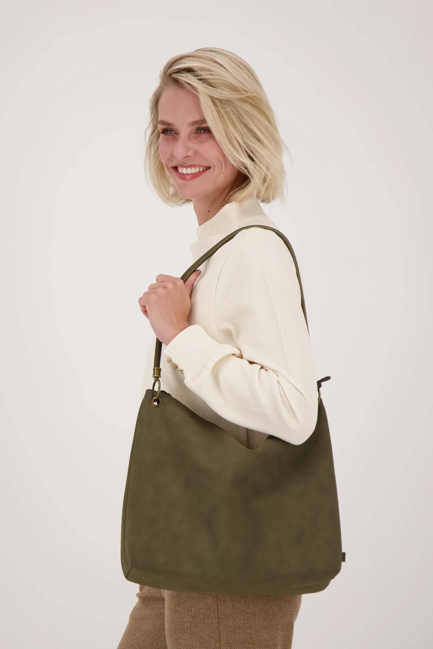 zusss_basic_schoudertas_met_hengsel_l_donkergroen_1.webp Shop basic schoudertas met hengsel L Schoudertassen & Handtassen