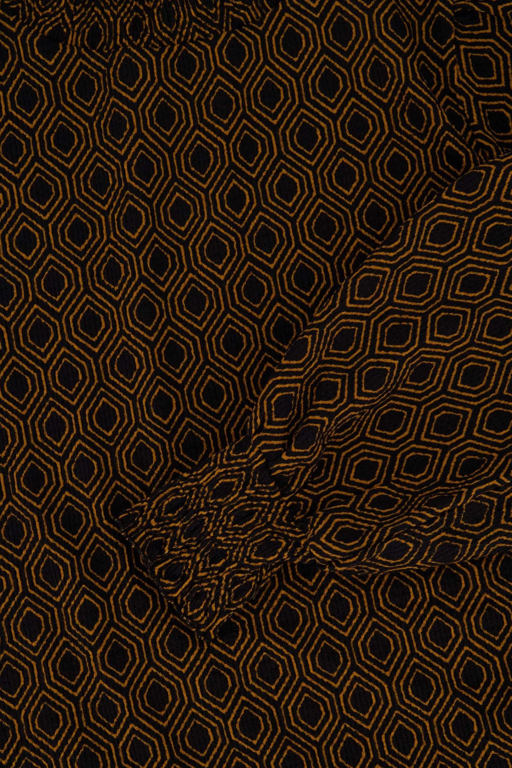 zusss_col_met_blockprint_zwartcamel_2.webp Outlet col met blockprint Tops