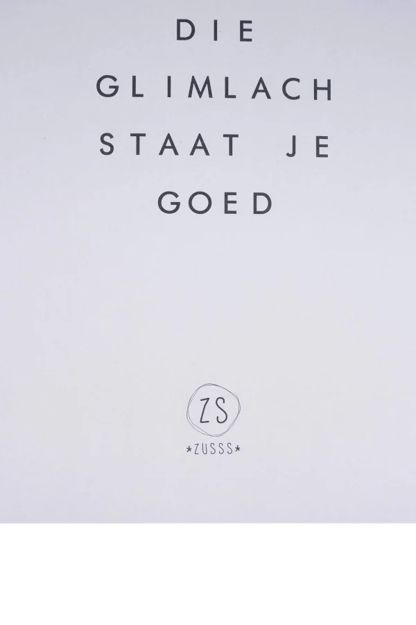 Cheap logoposter die glimlach staat je goed Posters