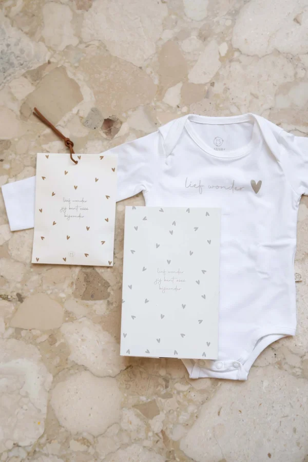 Discount rompertje in gifbox lief wonder Baby