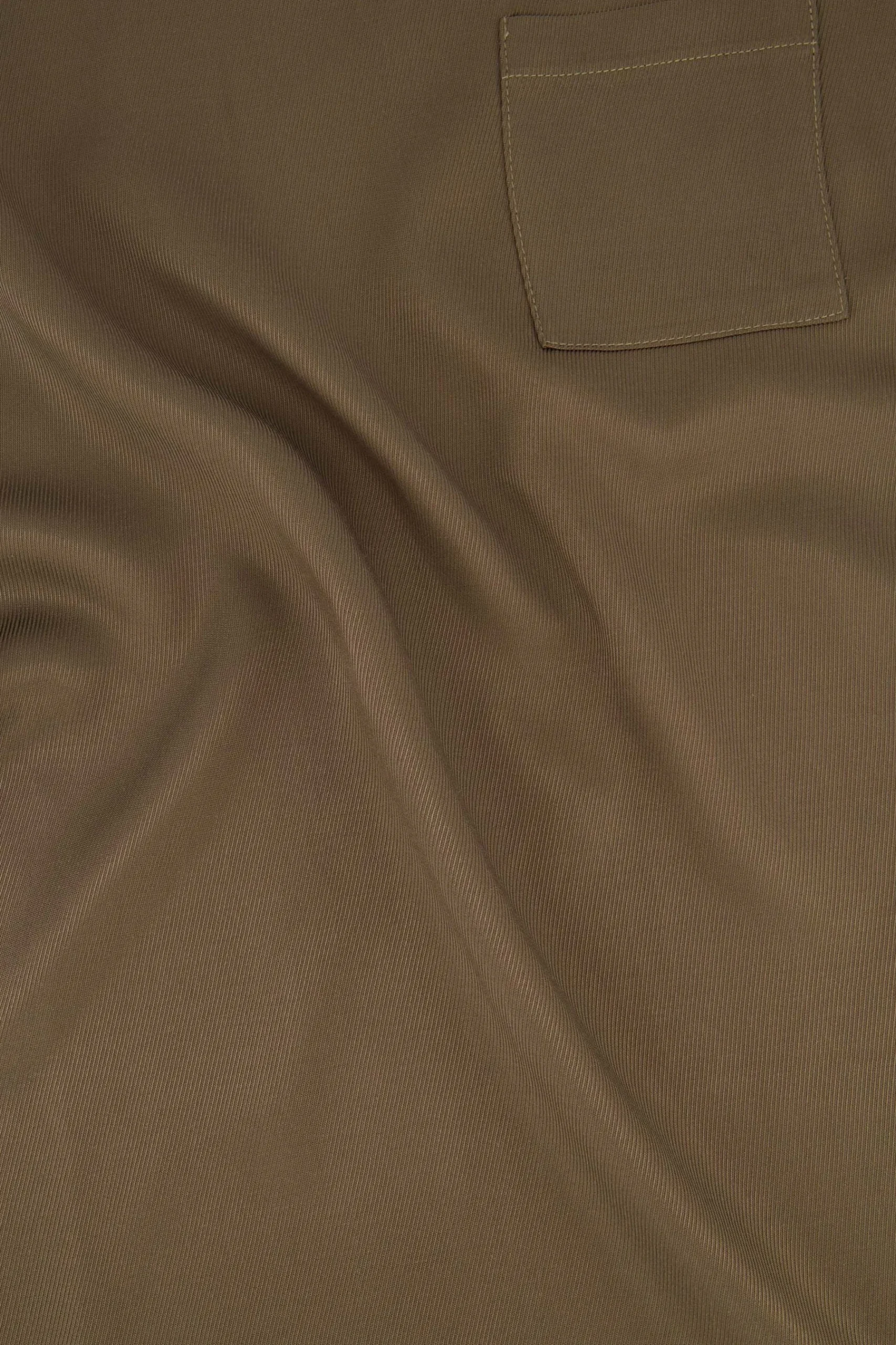 zusss_satijnen_twill_top_met_boothals_donkergroen_3.webp Shop satijnen twill top met boothals Tops