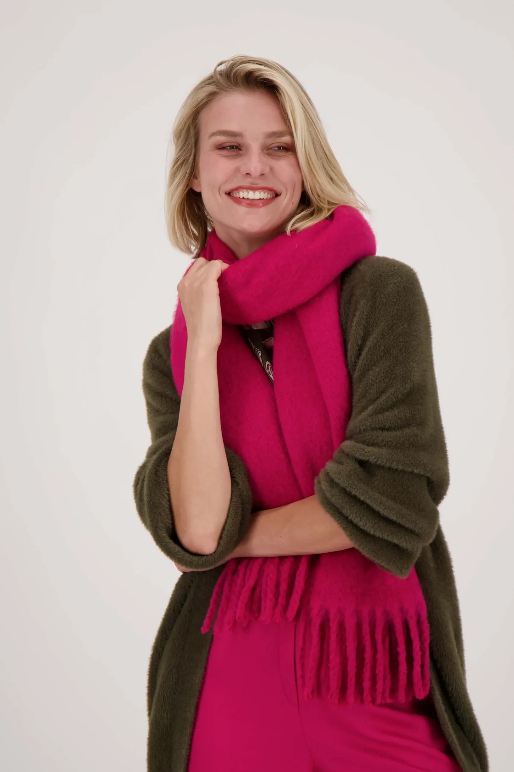 zusss_sjaal_roze_rood_1.webp Shop sjaal roze rood Sjaals & Accessoires