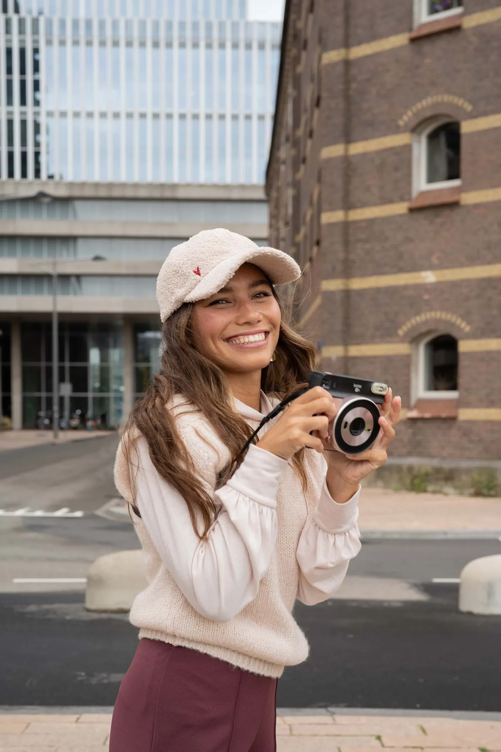 zusss_teddy_cap_creme_2.webp Outlet teddy cap Sjaals & Accessoires