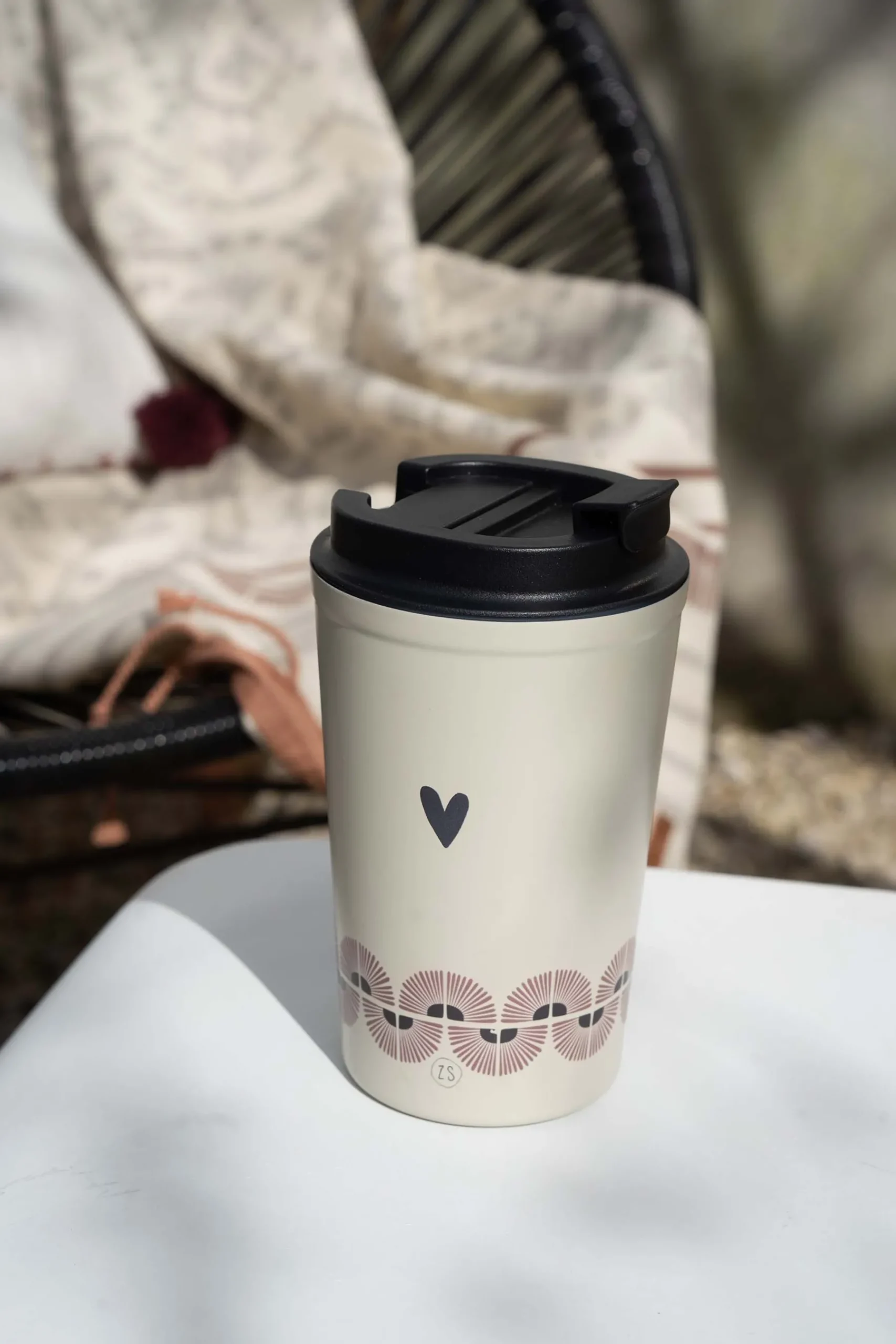 zusss_thermosbeker_hartje_zand_1.webp Store thermosbeker hartje Keukenaccessoires